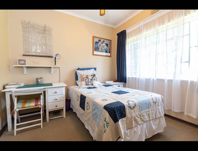 3 BEDROOM HOUSE RENTED IN BEREA WEST
